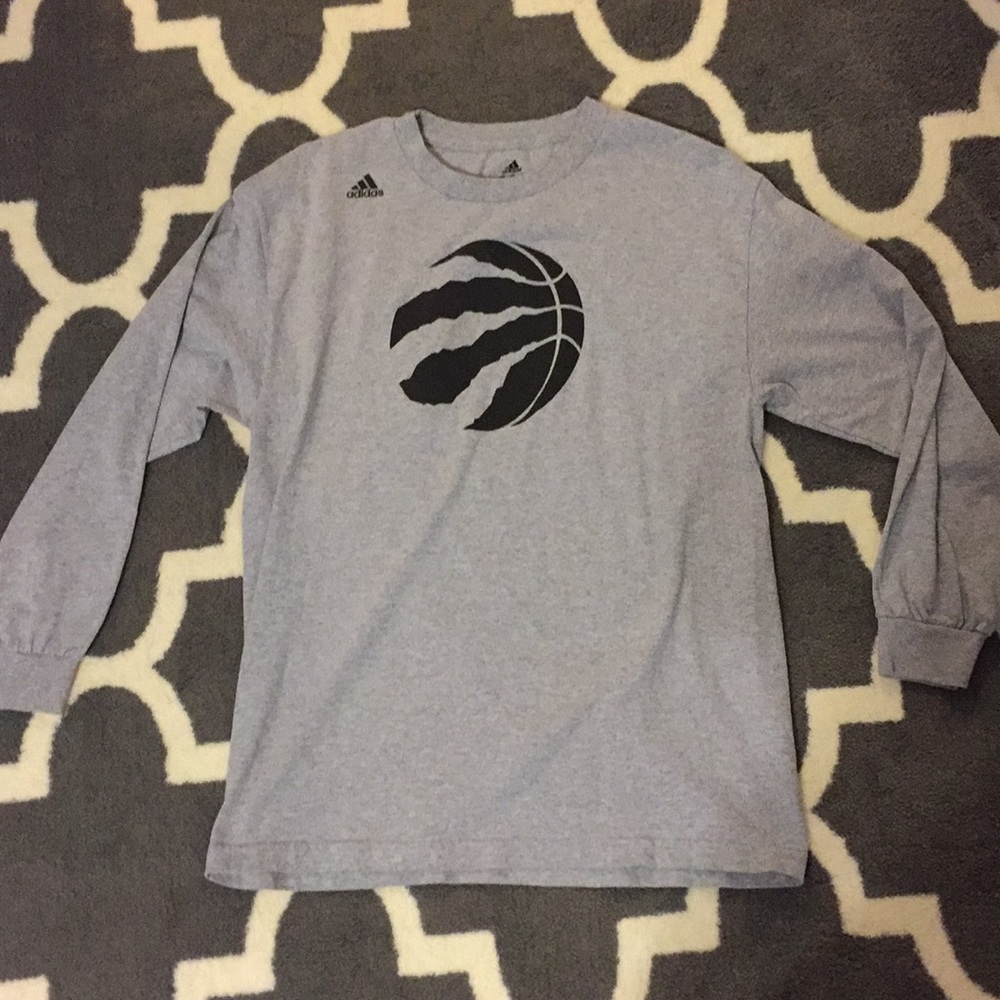 Demar DeRozan, Gray, Long Sleeve-Tee - Picture 2 of 3